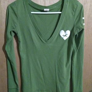 Hollister v-neck long sleeve shirt